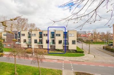 Eengezinswoning, tussenwoning Van Alphenstraat 2 in Alkmaar