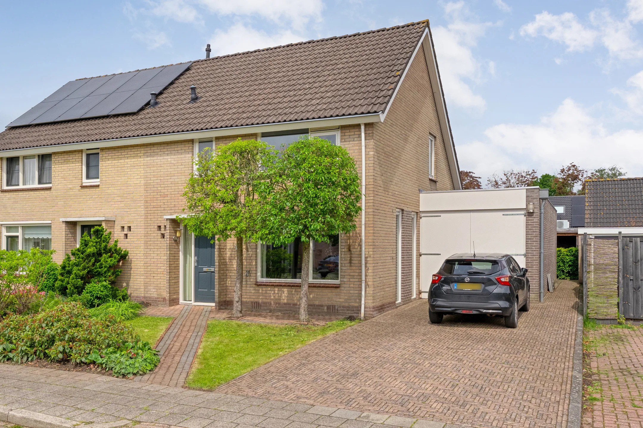 2-onder-1-kapwoning Burgemeester Brouwerstraat 11 in Ruinerwold
