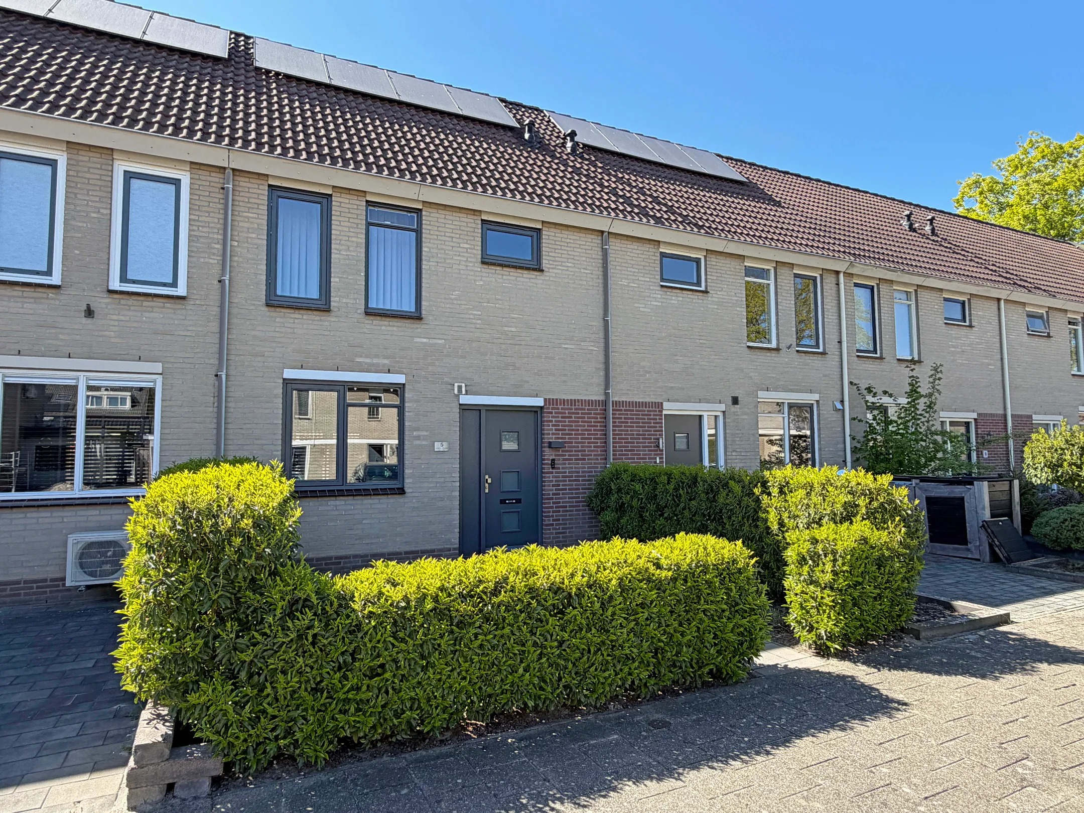 Tussenwoning Gezina van der Molenstr 5 in Coevorden