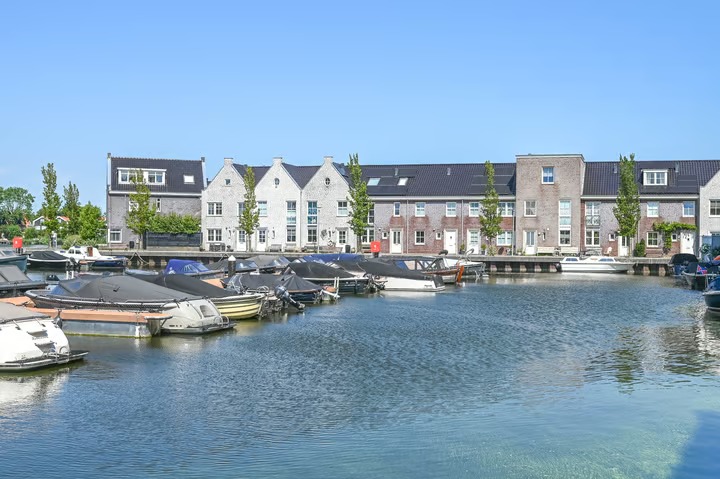 Tussenwoning Spaarnekade 6 in Spaarndam