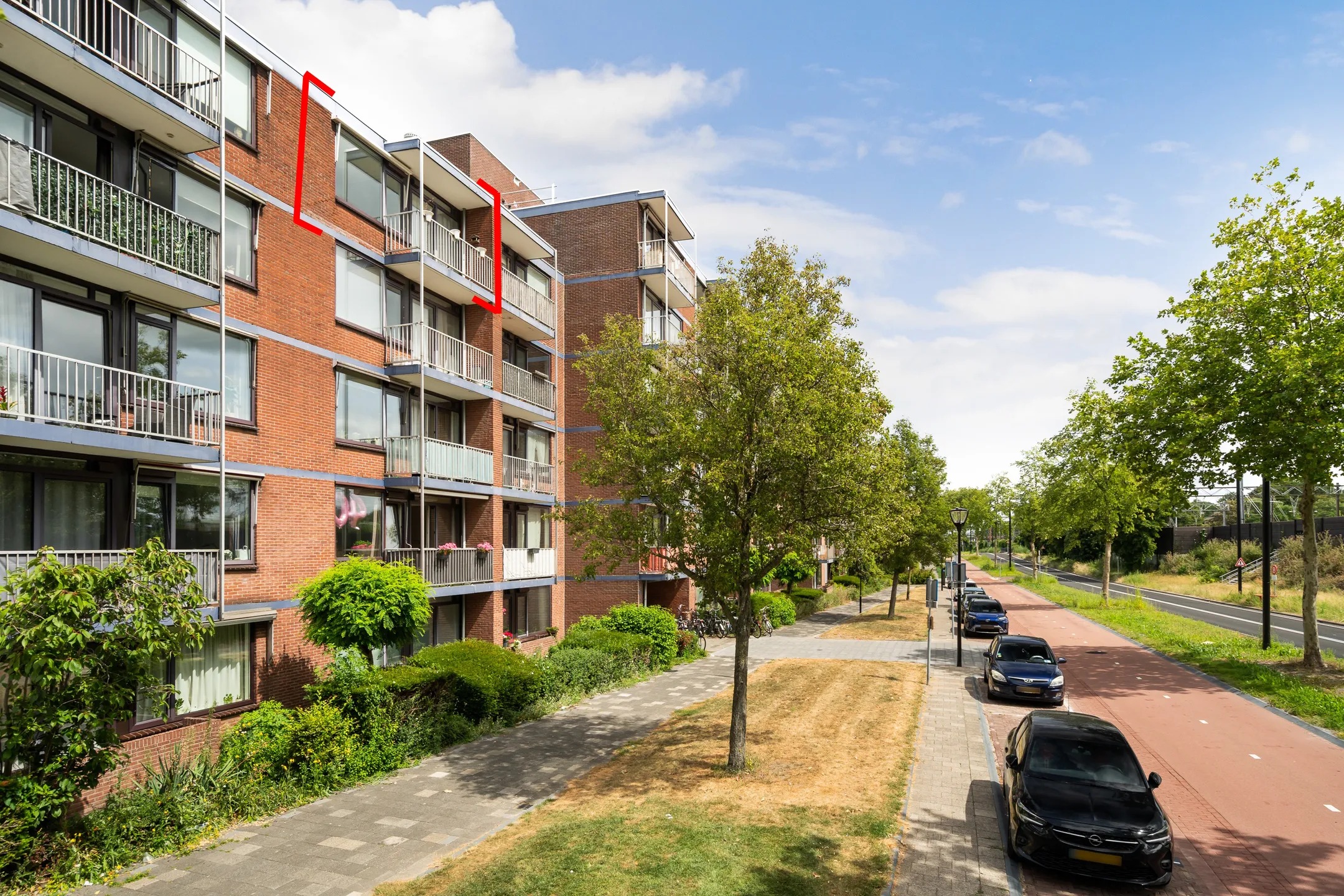 Galerijflat Burgemeester de Raadtsingel 269 in Dordrecht