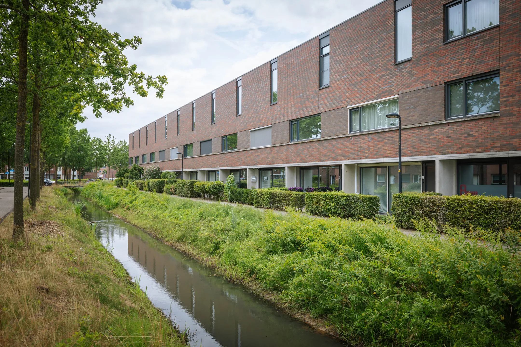Tussenwoning Leeghwaterlaan 8 in Deventer