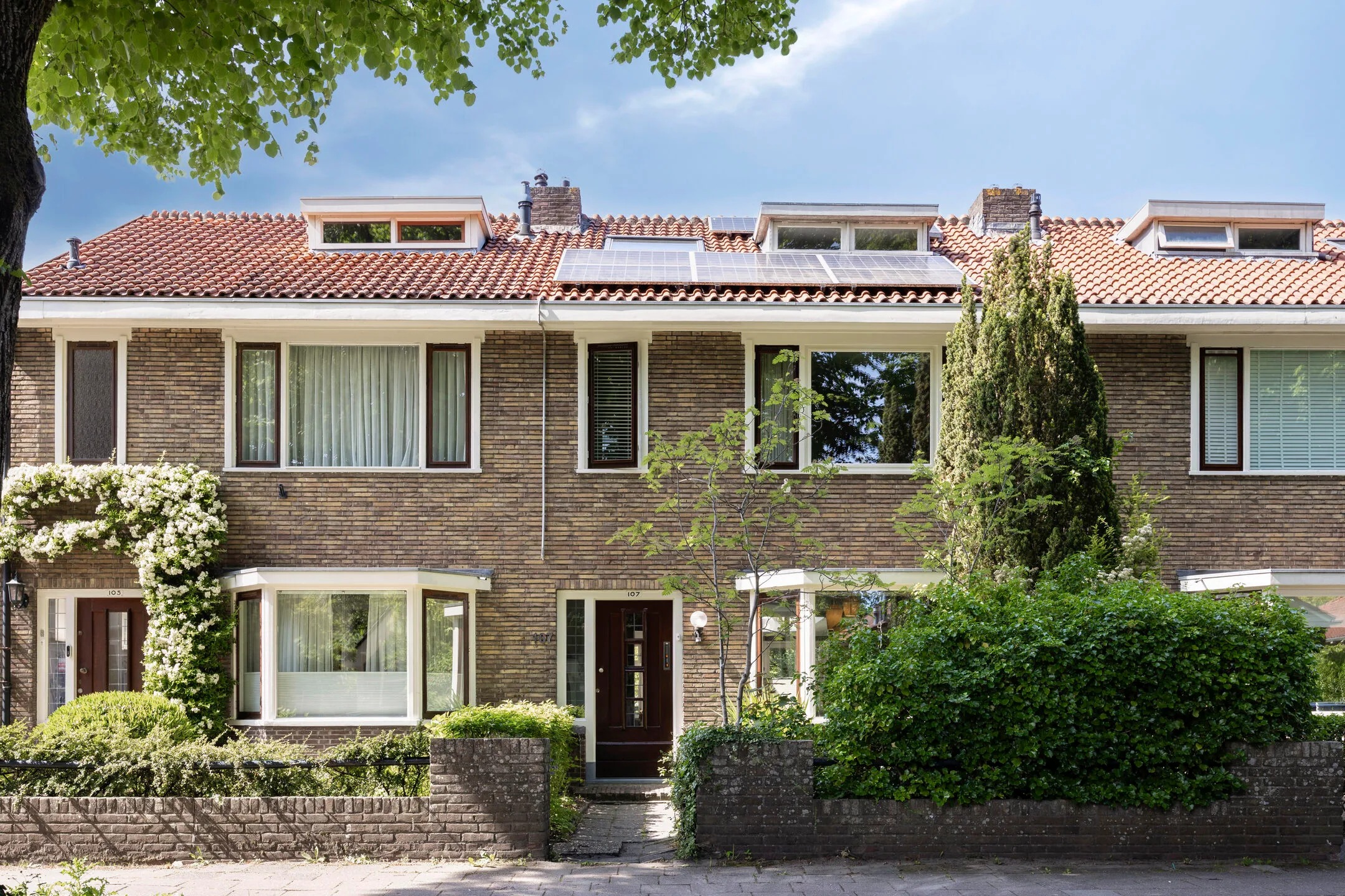 Tussenwoning Tweeboomlaan 107 in Hoorn