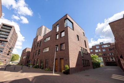 Herenhuis, hoekwoning Sint-Jobskade 982 in Rotterdam