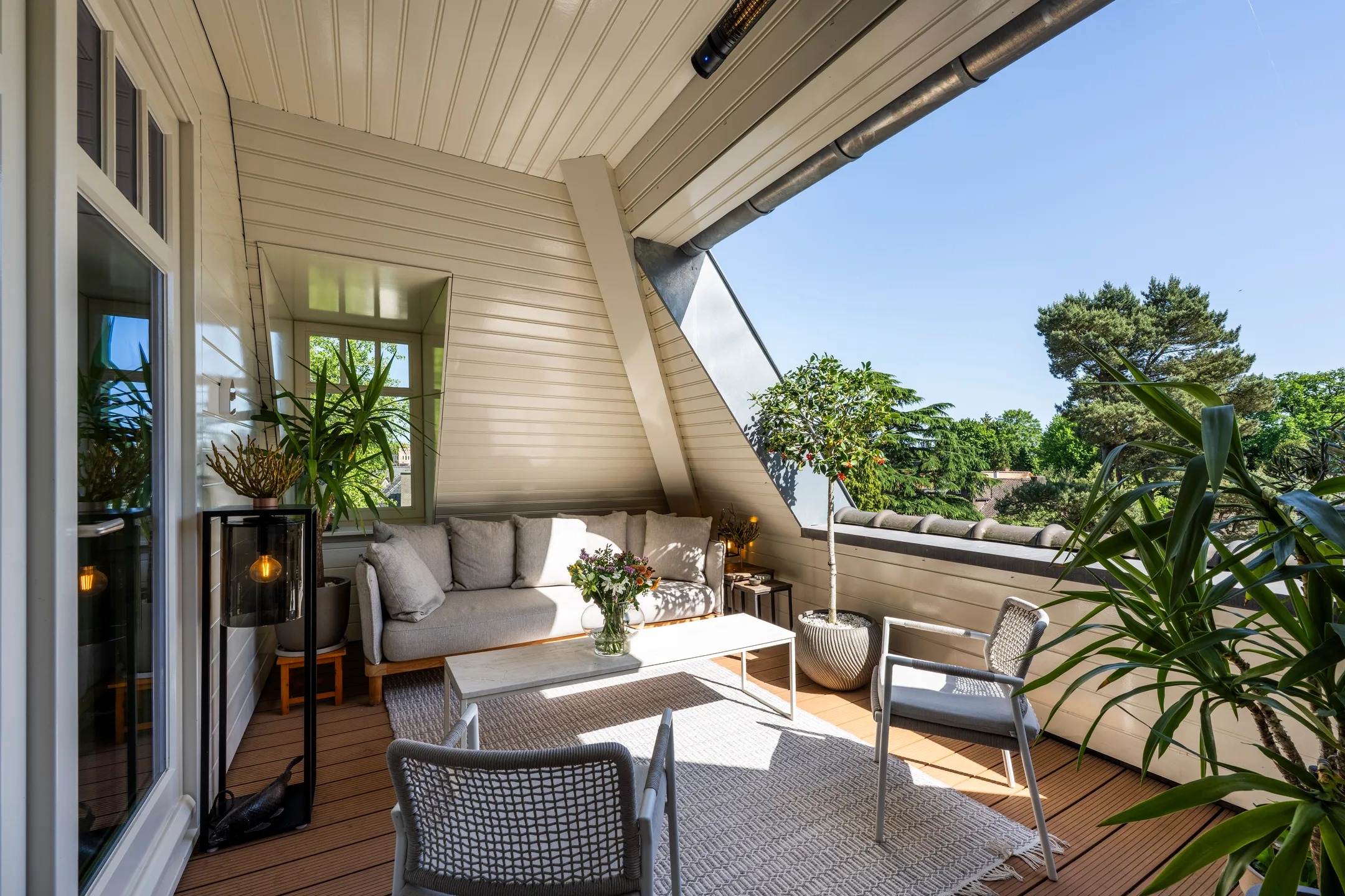 Penthouse Burgemeester van Nispen van Sevenaerstraat 40 in Laren