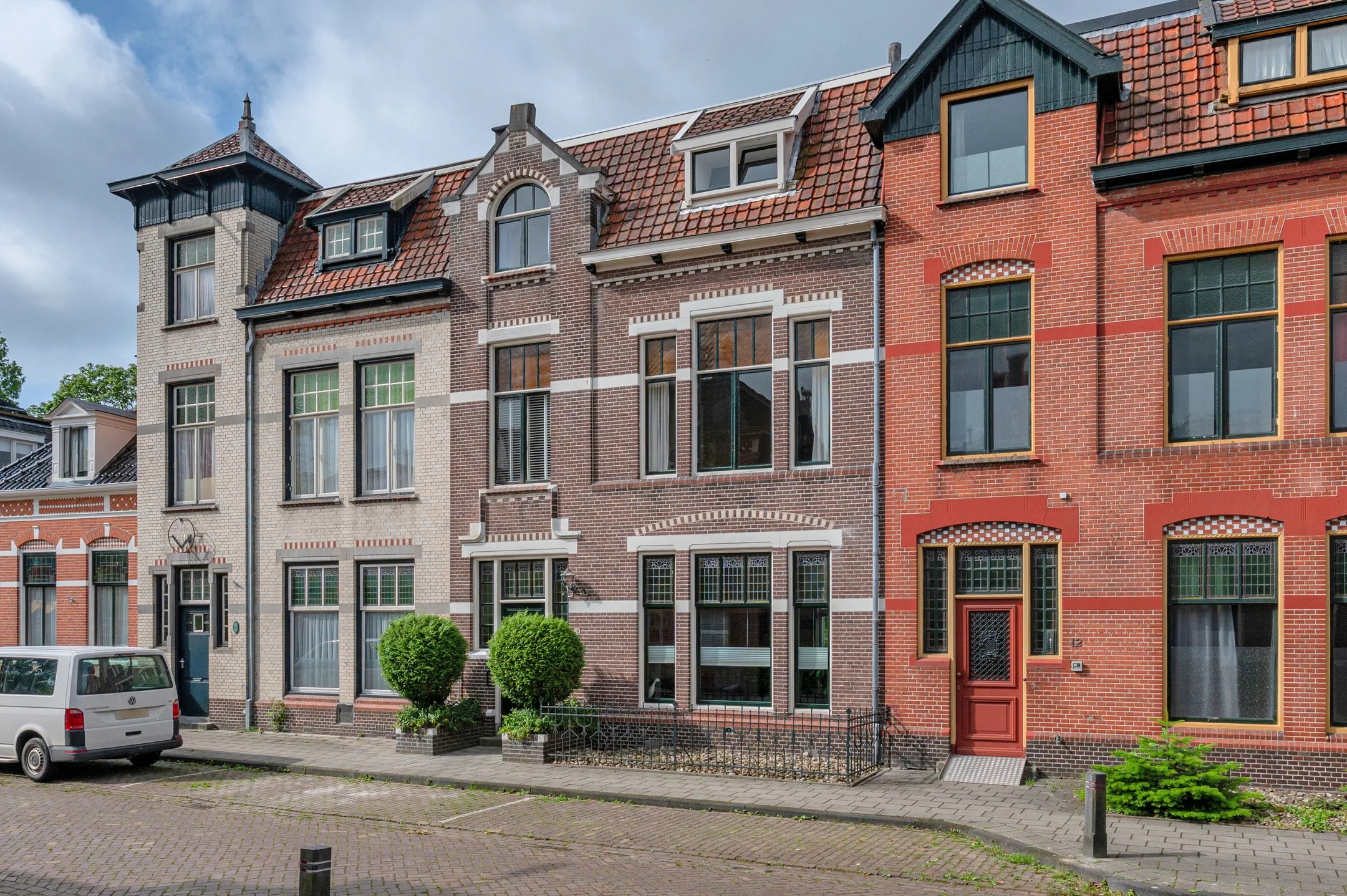 Geschakelde woning Burgemeester Venemastraat 10 in Winschoten