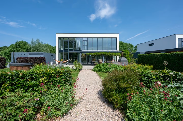 Vrijstaande woning Baron van Keverbergweg 47 in Almere