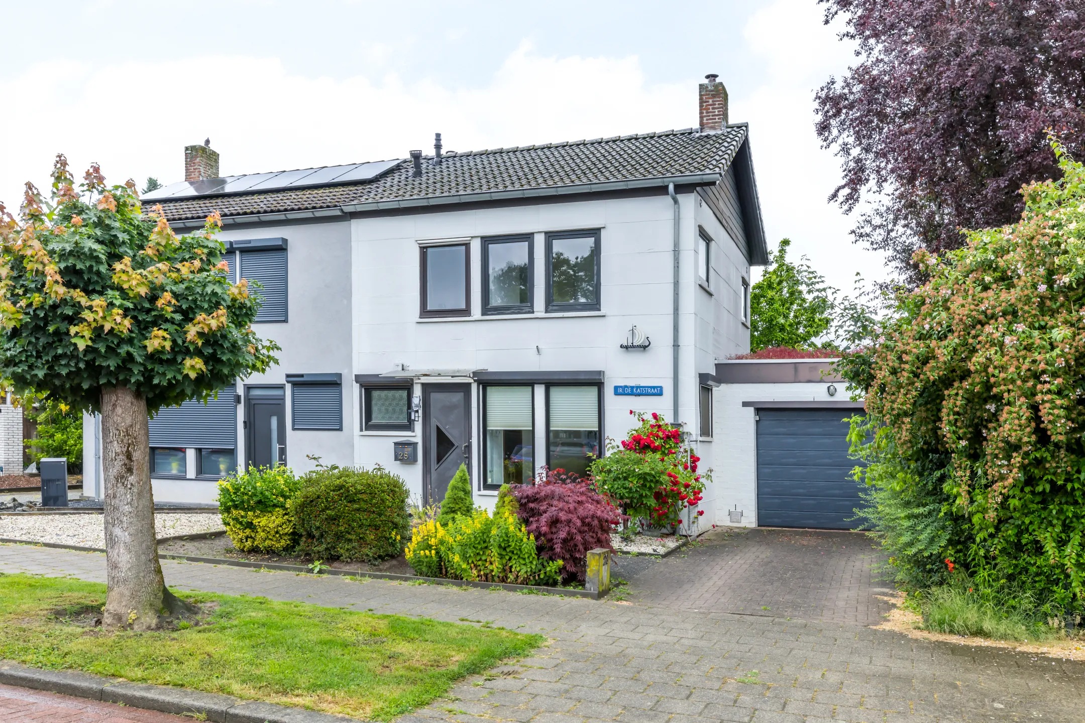 2-onder-1-kapwoning Ir. de Katstraat 28 in Brunssum