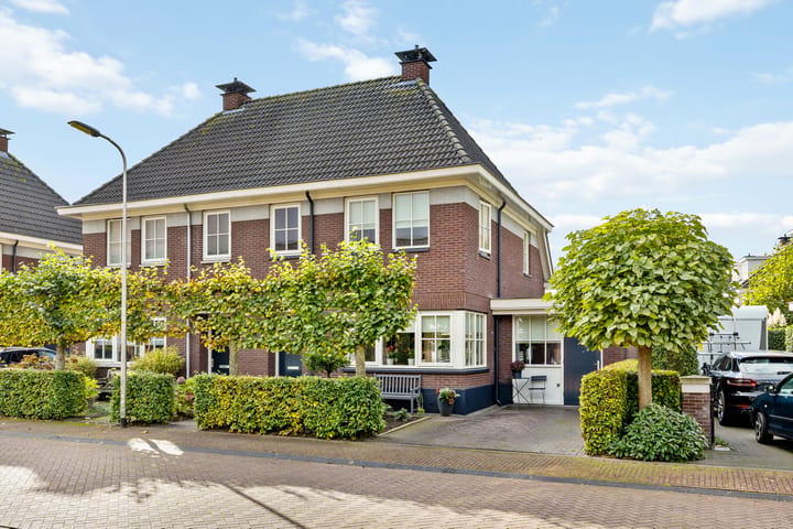 Eengezinswoning, 2-onder-1-kapwoning Koningsspil 38 in Raalte