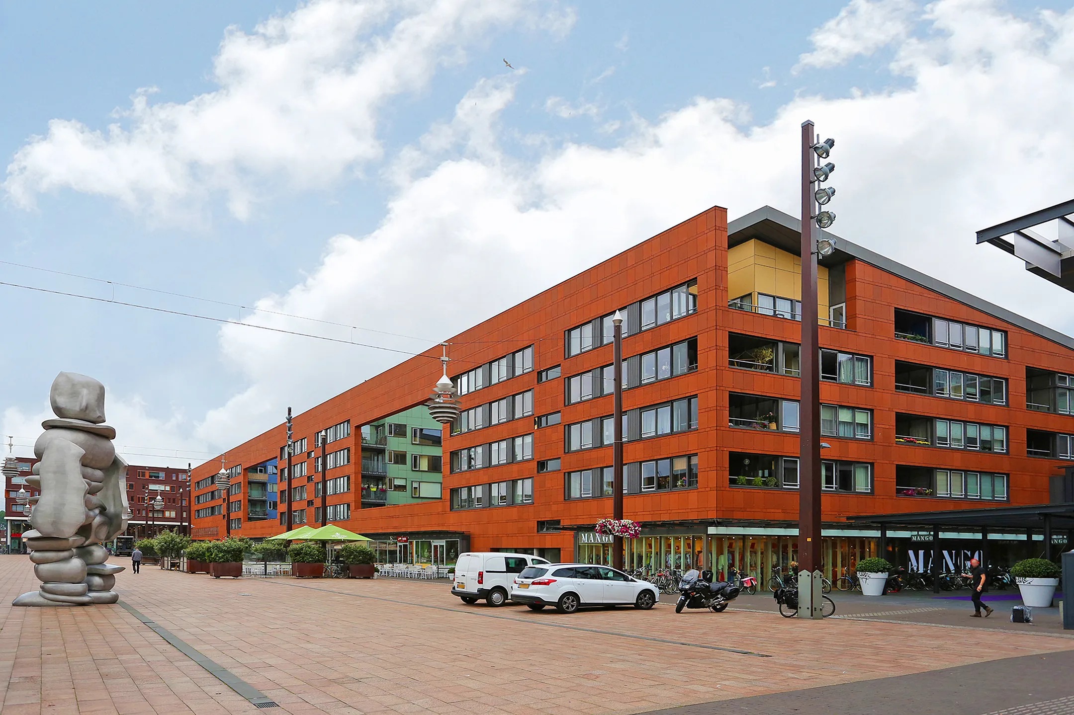 Portiekflat Burgemeester van Stamplein 142 Hoofddorp