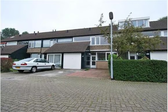 Tussenwoning Populierendreef 438 in Voorburg