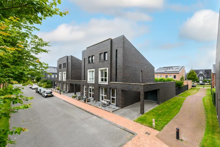 2-onder-1-kapwoning Henriëtte Roland Holstweg 5 in Heerenveen