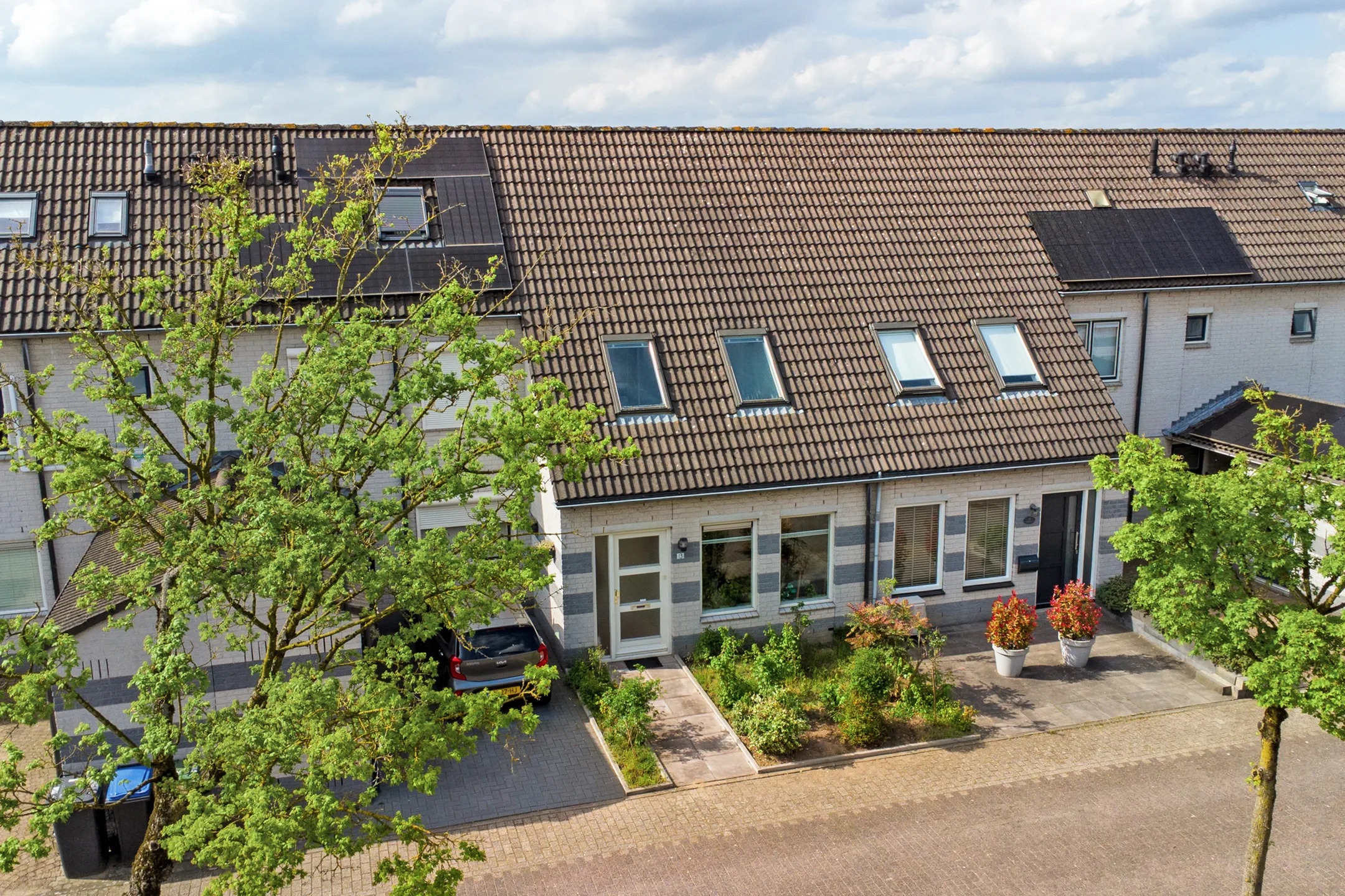 Tussenwoning Rosa Luxemburgstraat 13 in Arnhem