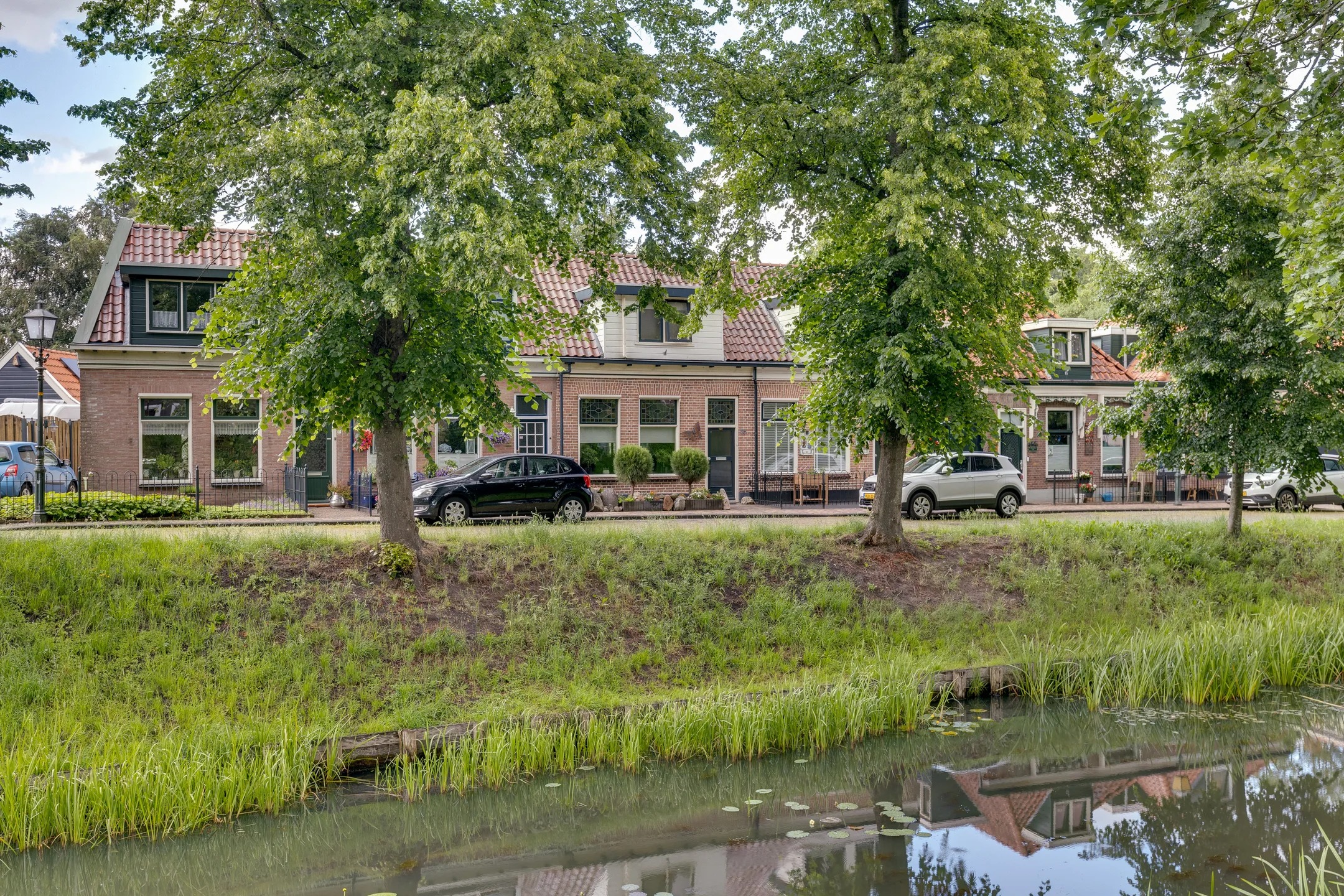 Tussenwoning Looijersgracht 25 in Steenwijk