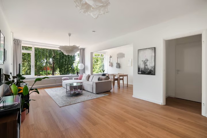 Galerijflat Engelandlaan 582 in Haarlem