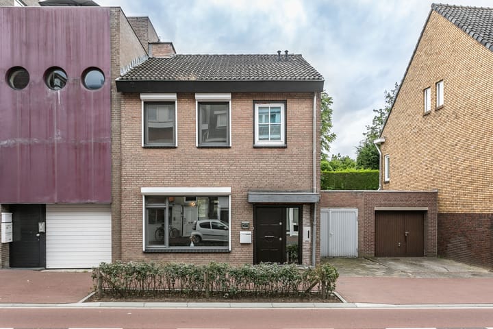 2-onder-1-kapwoning Kerkstraat 113 B in Brunssum