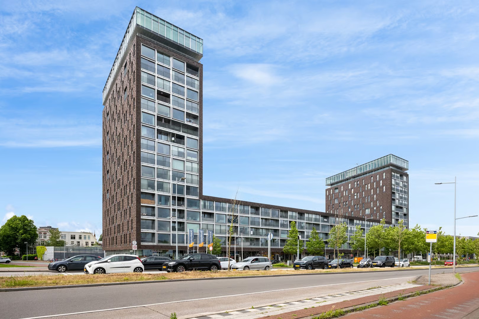 Galerijflat Het Hout 142 in Groningen