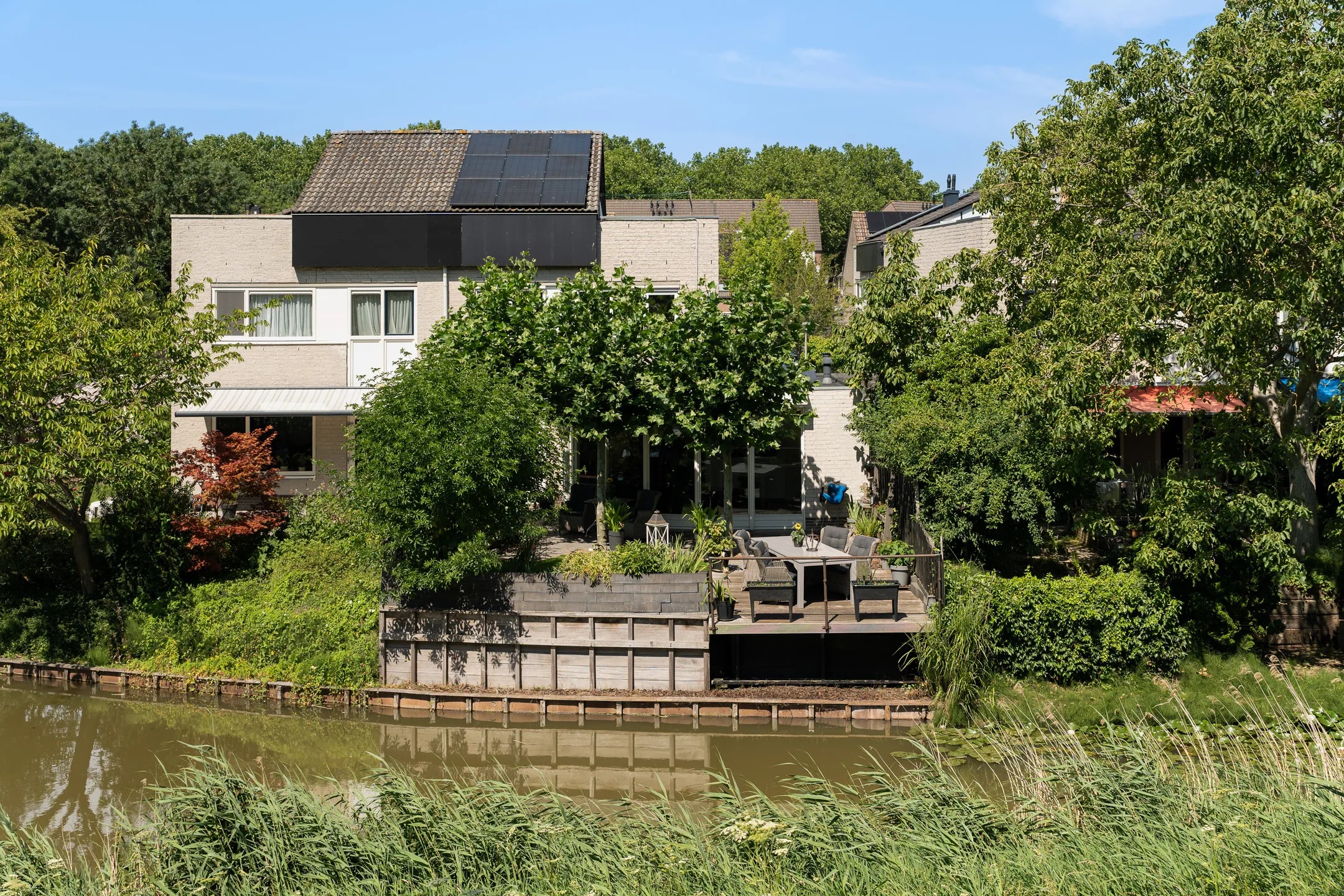 Geschakelde 2-onder-1-kapwoning Aletta Jacobs-erf 48 Dordrecht