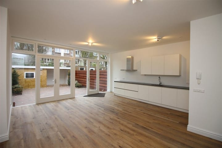 Eengezinswoning, tussenwoning Archimedesweg 44 in Amsterdam