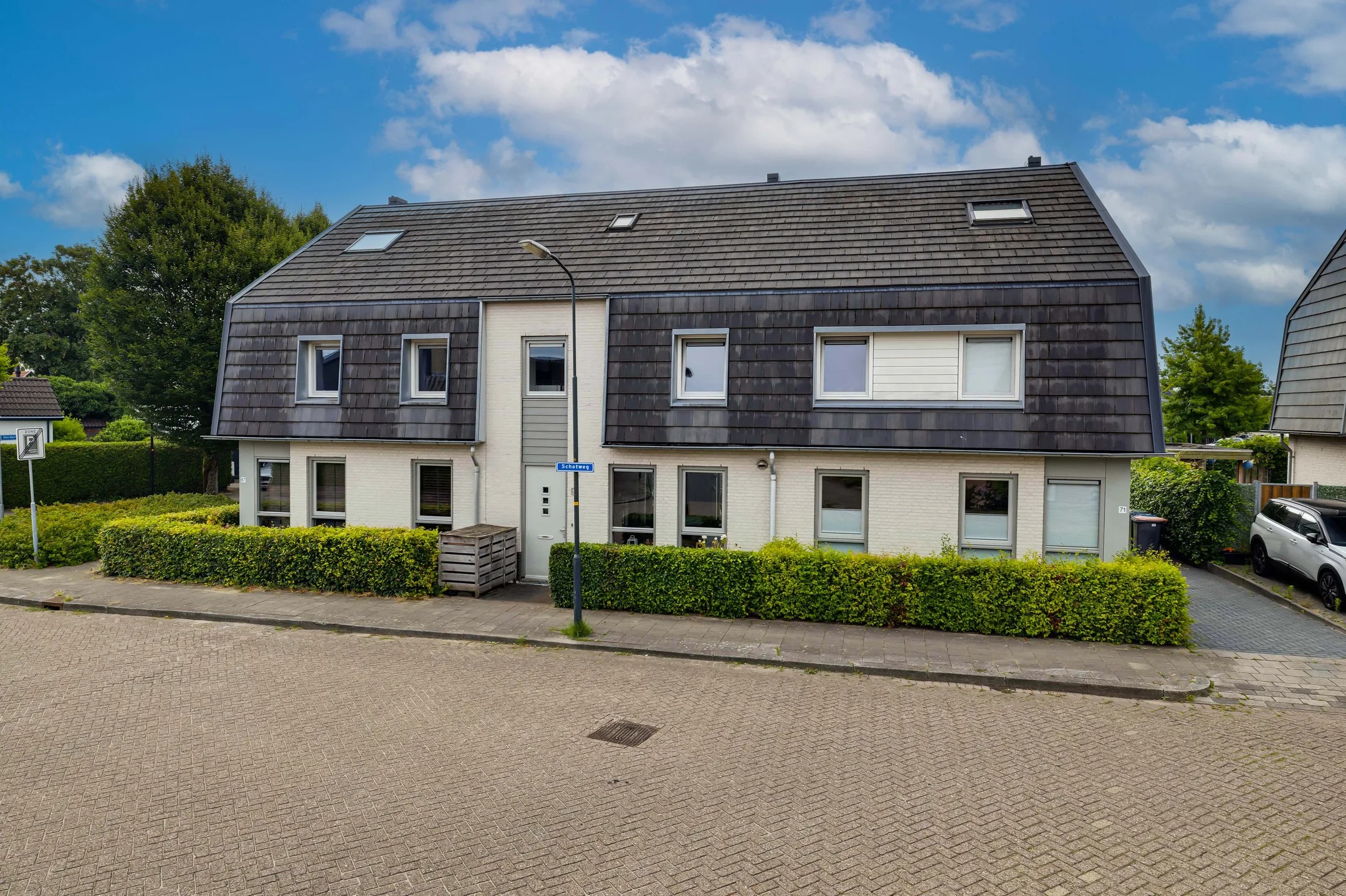 Tussenwoning Schotweg 69 in Apeldoorn