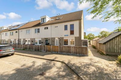 Eengezinswoning, hoekwoning Zijpestraat 29 in Almere