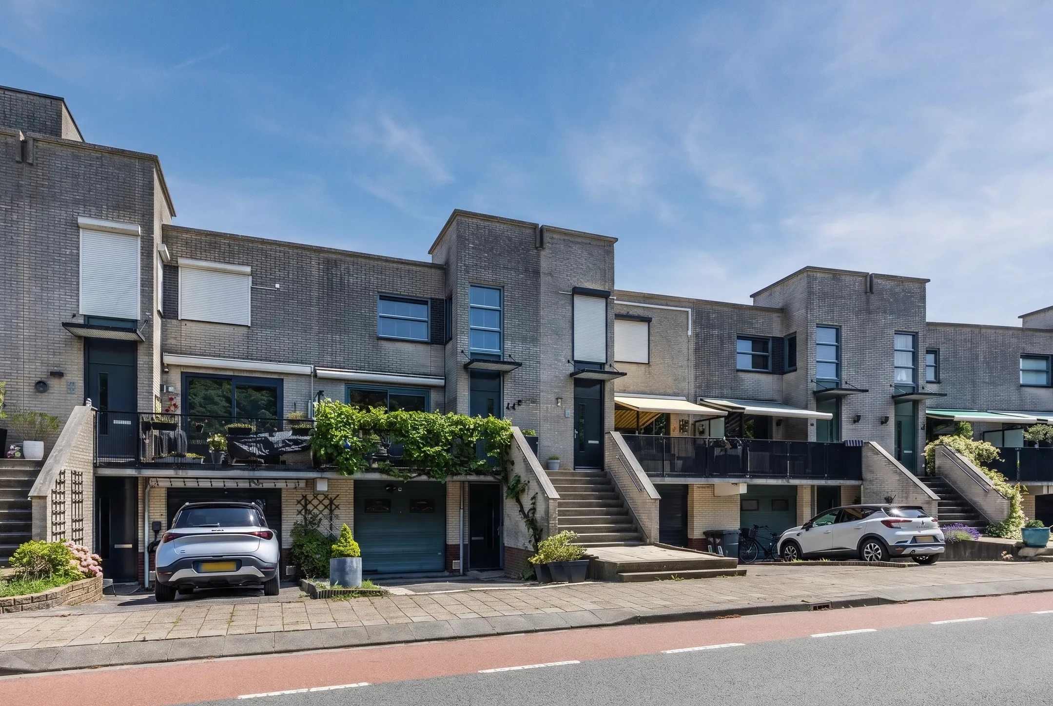 Tussenwoning Uniceflaan 44 in Hellevoetsluis