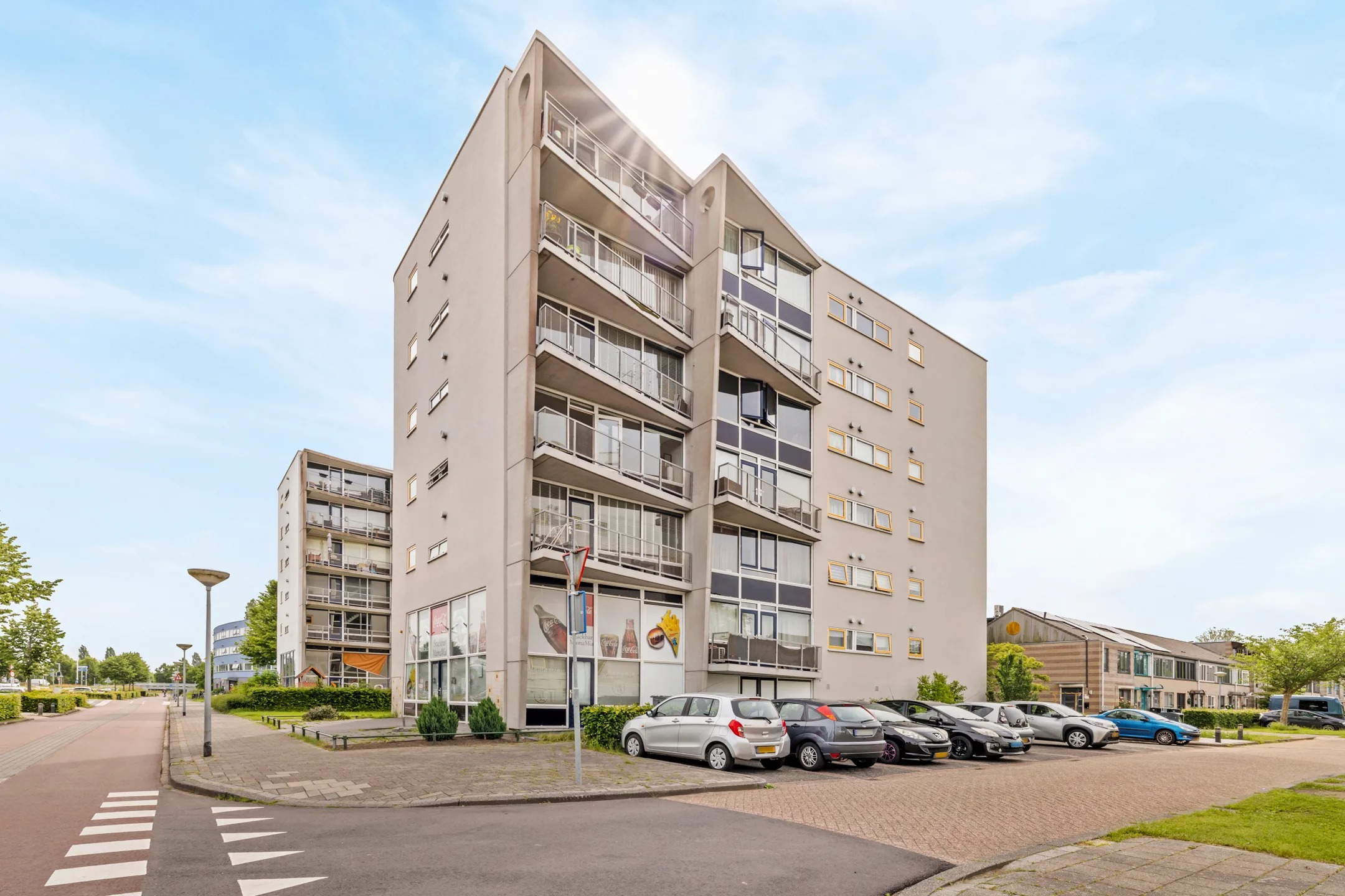 Portiekflat Cinemadreef 302 in Almere