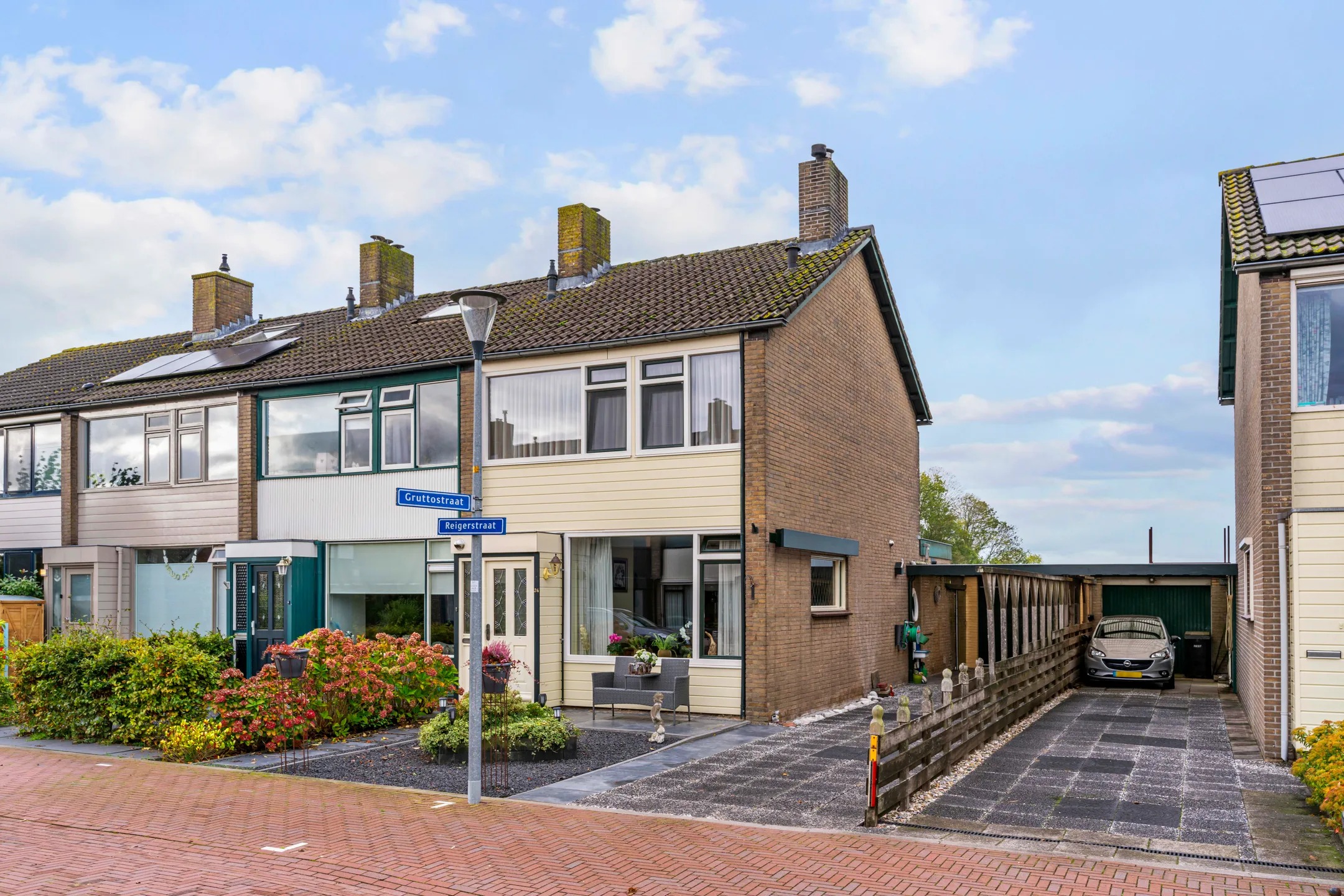 Hoekwoning Reigerstraat 24 in Kamerik