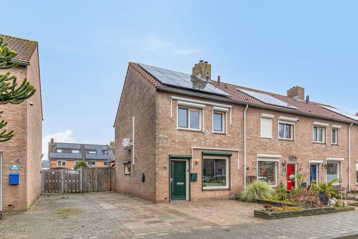 Hoekwoning Bloemendaalseweg 75 in Lepelstraat
