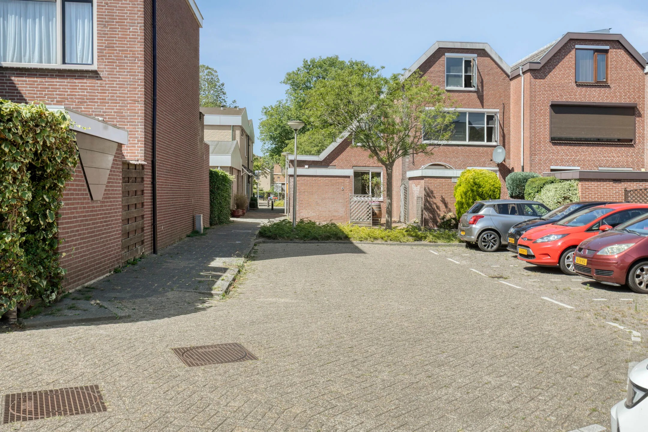 Hoekwoning Rubenslaan 8 in Monster