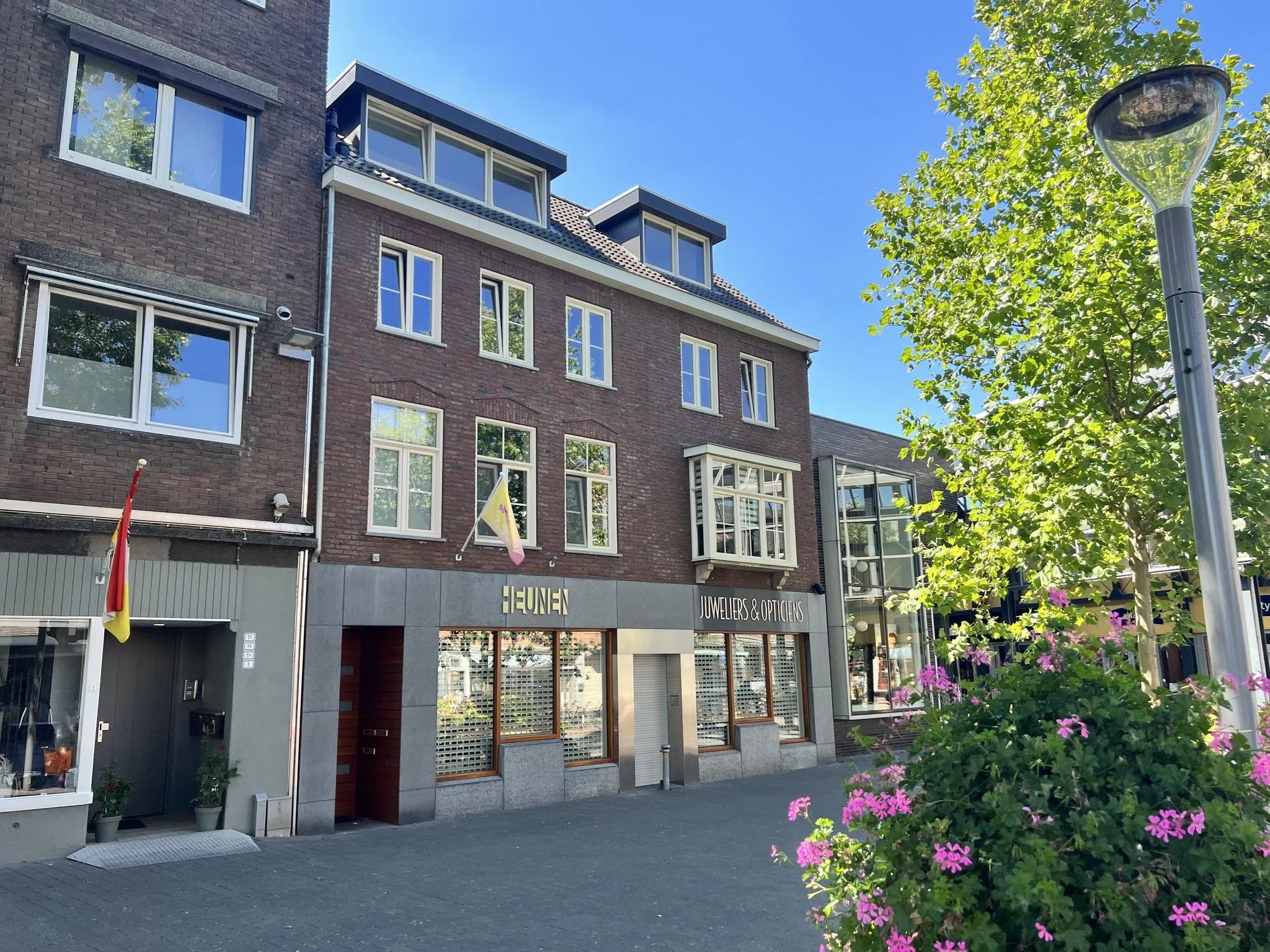 Bovenwoning Annastraat 5 A in Geleen