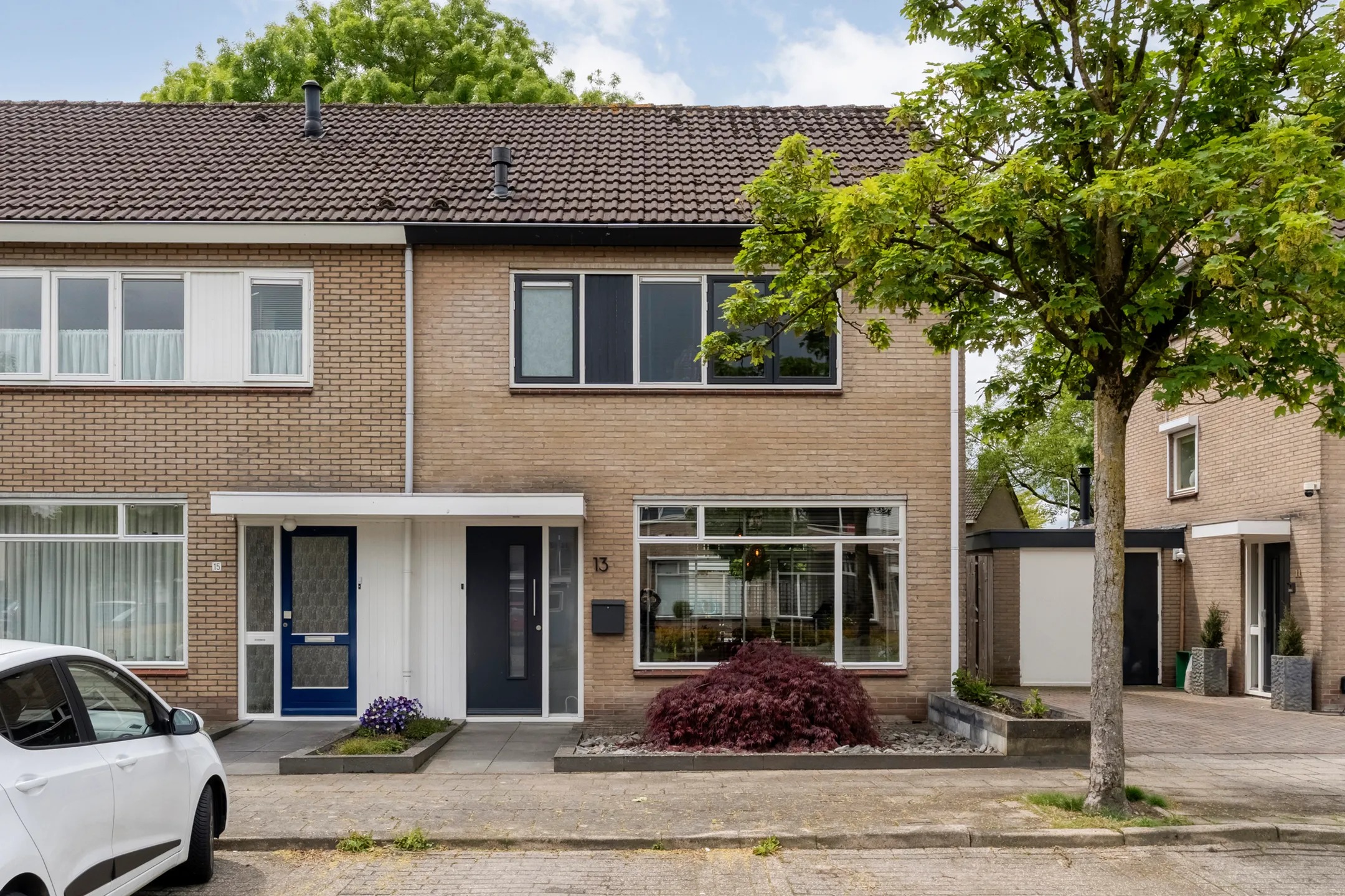 Hoekwoning Borg Allersma 13 in Almelo