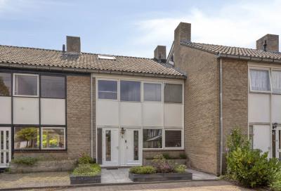 Tussenwoning Meester De Wolfplein 5 in Enschede