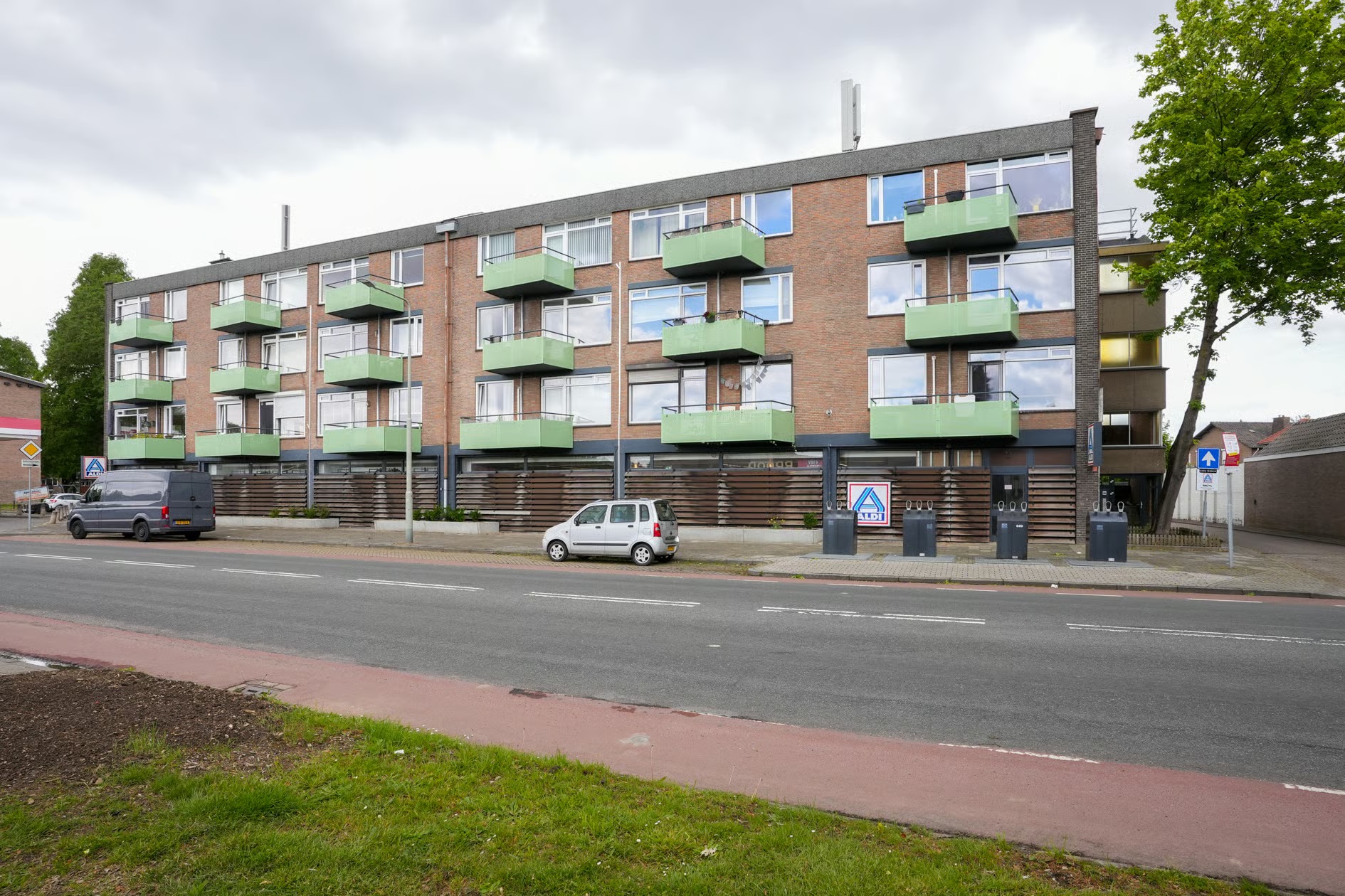 Galerijflat Jos Klijnenlaan 32 in Geleen