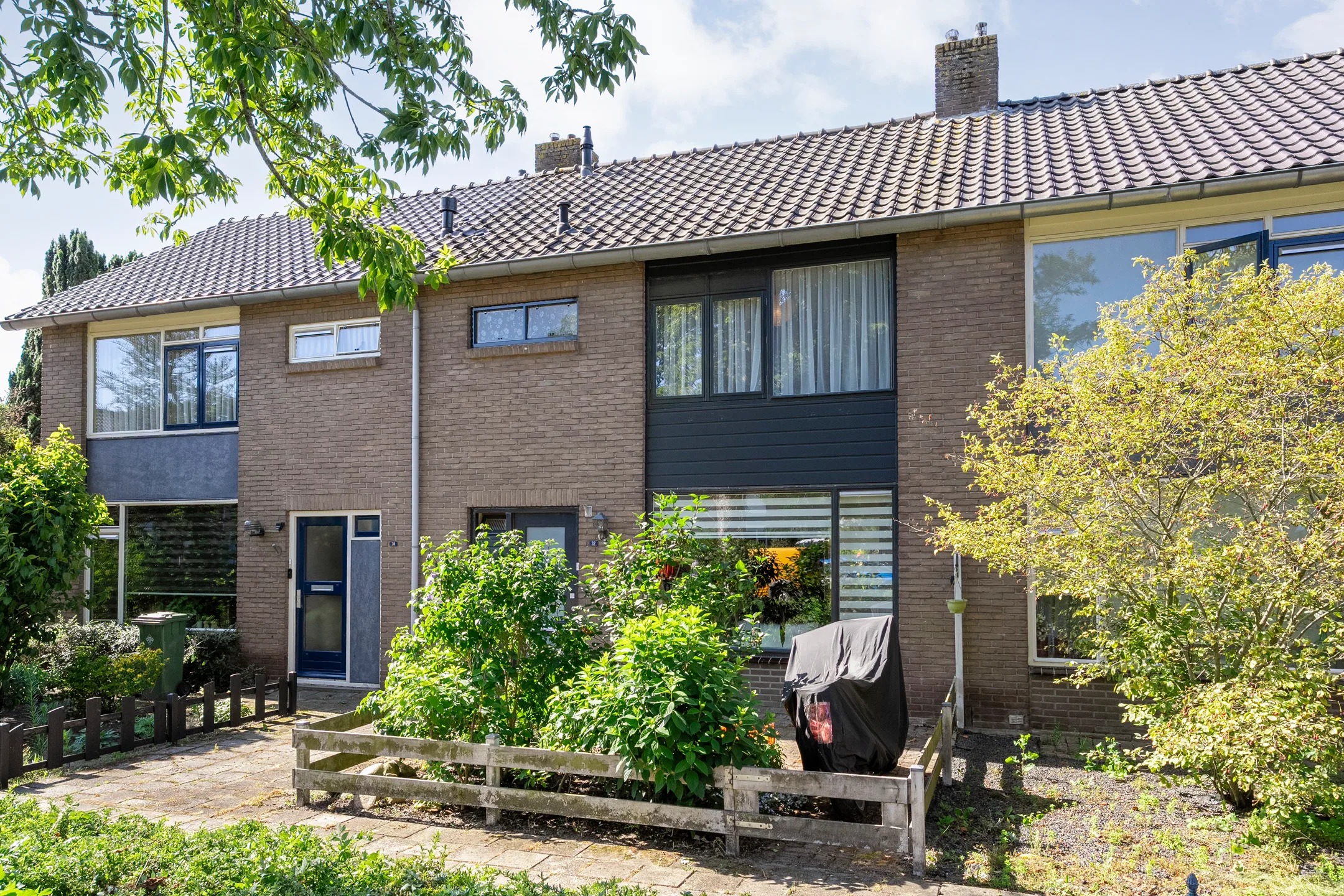 Tussenwoning Rozenstraat 32 in Dedemsvaart