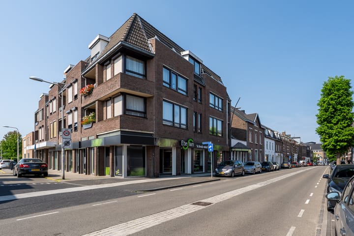 Portiekflat Ambachtsstraat 2 K in Kerkrade
