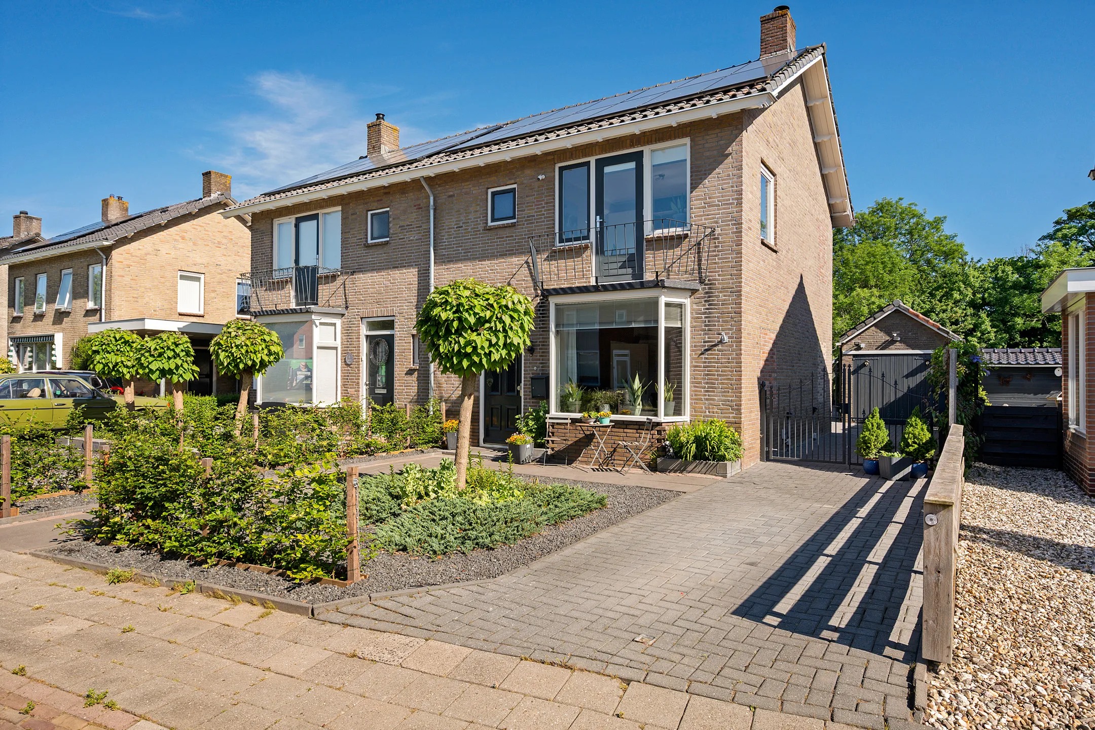 2-onder-1-kapwoning Burgemeester Westerhuisstraat 4 in Franeker