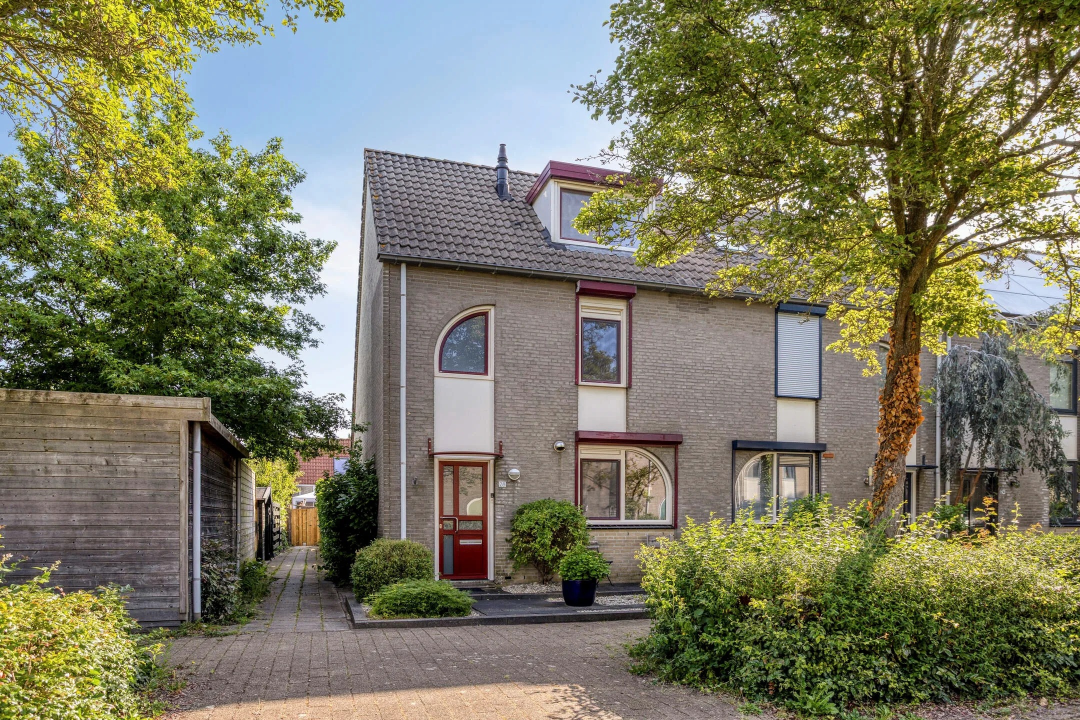 Hoekwoning Herman de Manstraat 28 in Gorinchem