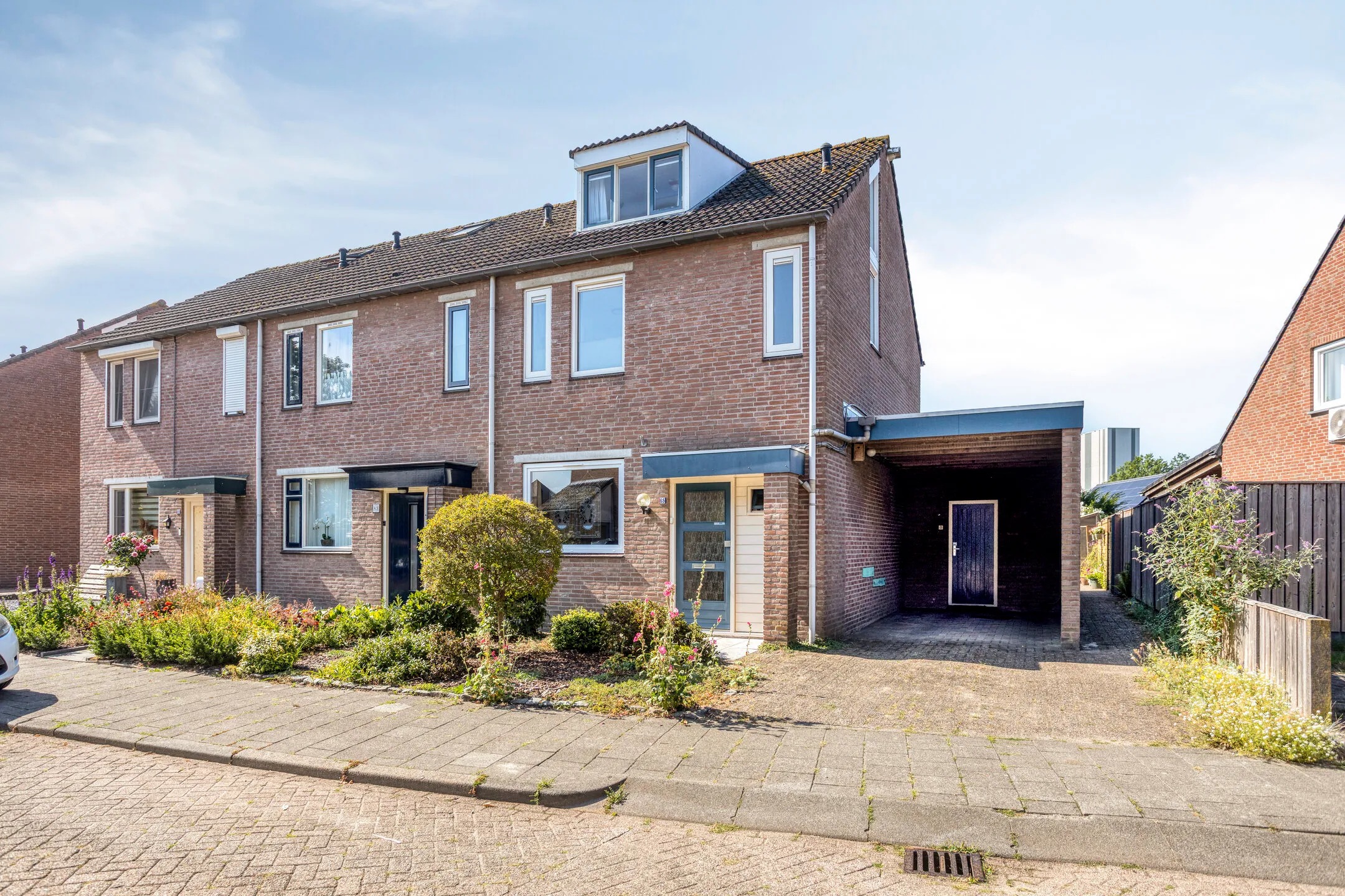 Hoekwoning Bernardusstraat 65 Ulicoten