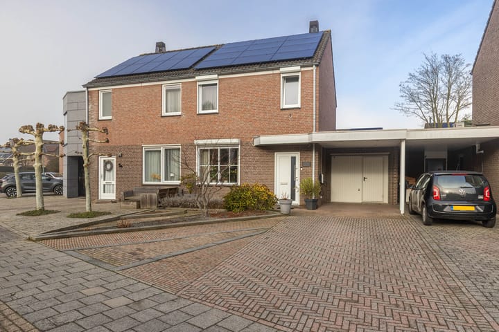 2-onder-1-kapwoning Speelheuvel 7 Urmond