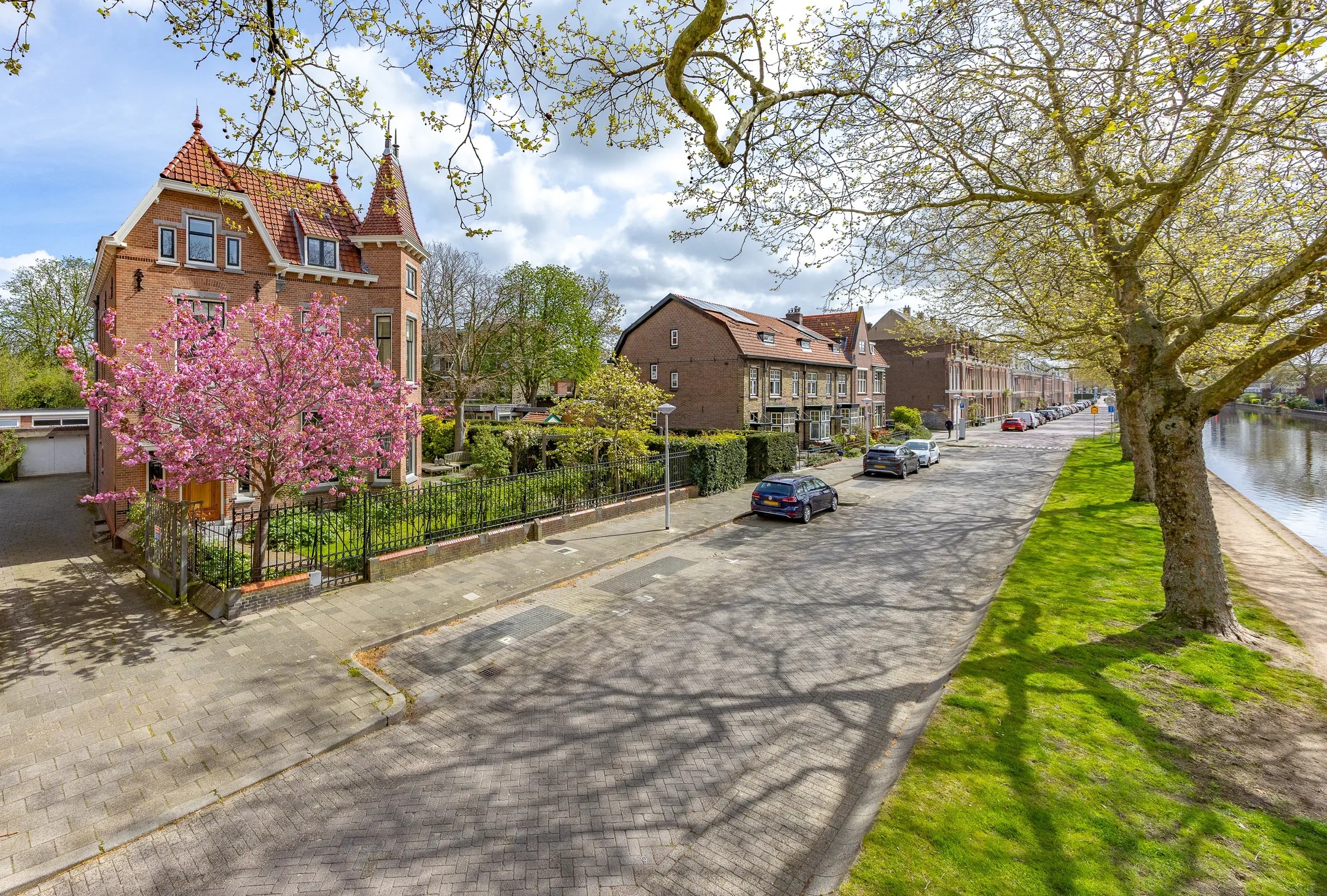Vrijstaande woning Oostsingel 123 in Delft