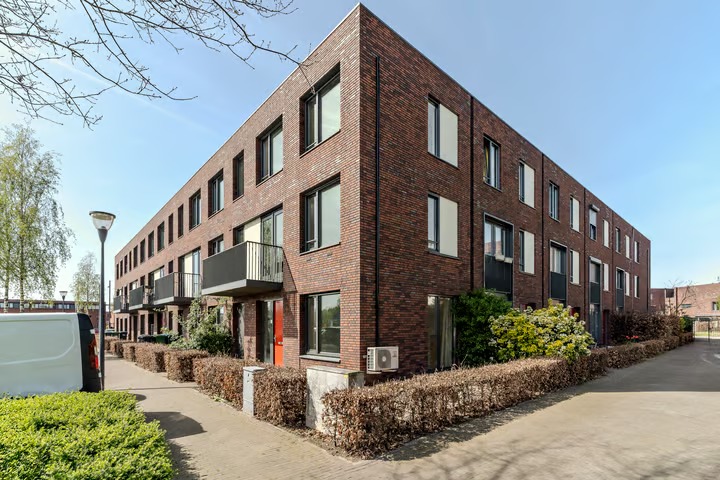 Hoekwoning Graslinnen 7 in Eindhoven