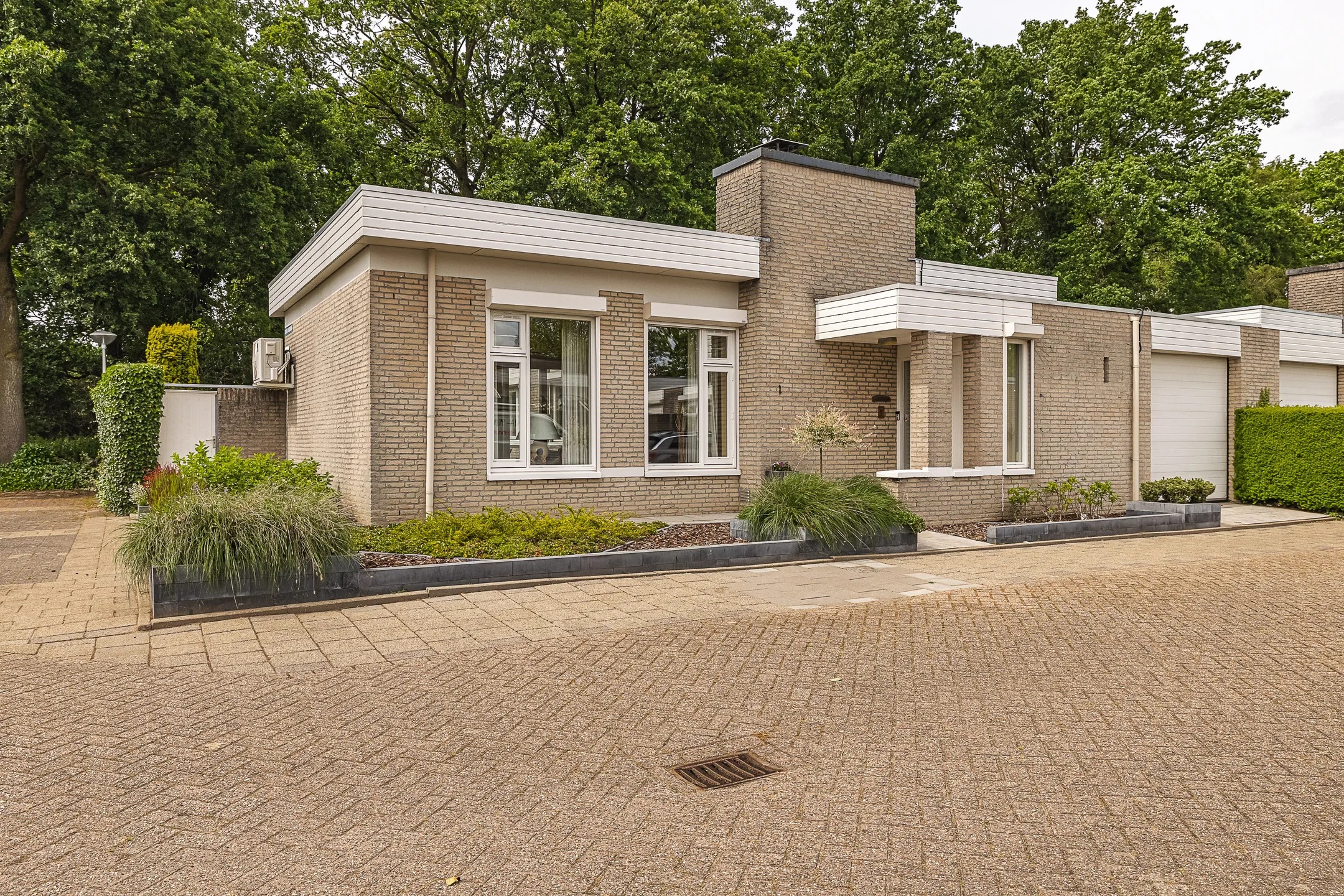 Geschakelde woning Châteaurouxhof 1 in Eindhoven