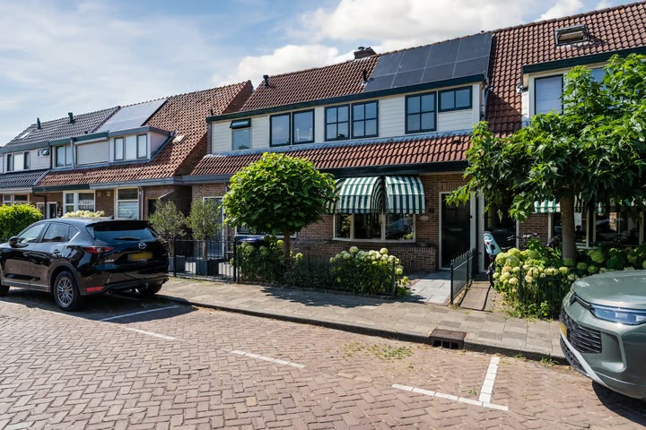 Tussenwoning Munnikenweg 78 in Beverwijk
