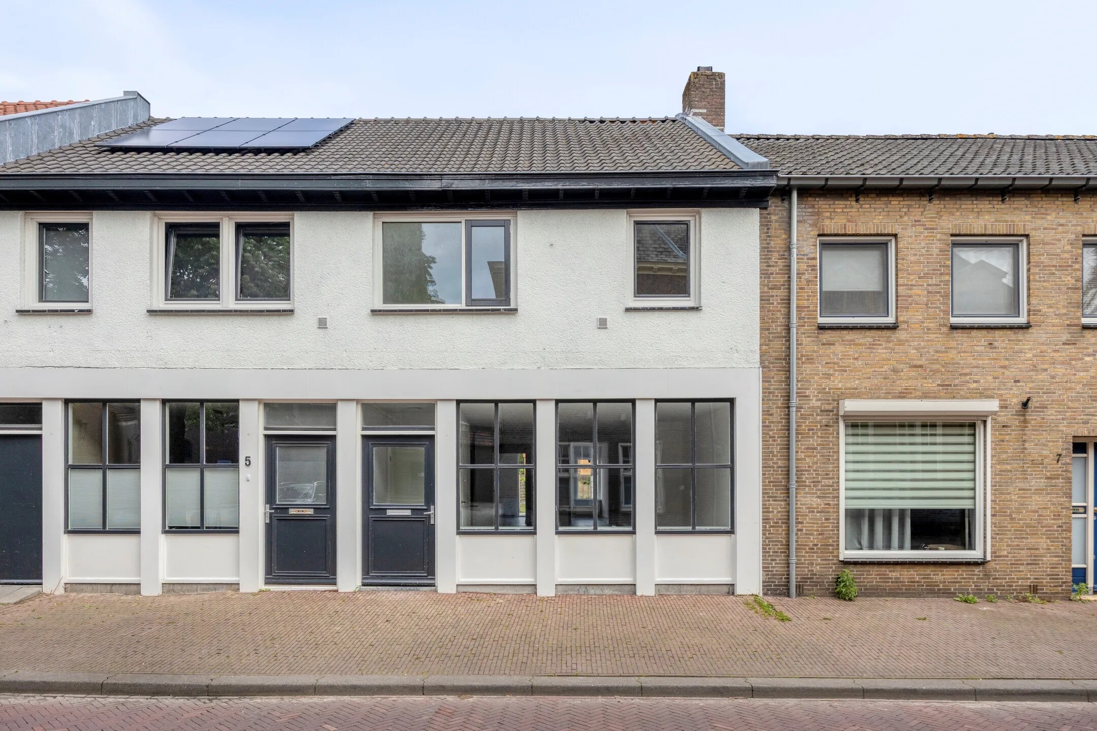 Tussenwoning Raadhuisstraat 5 a in Alphen
