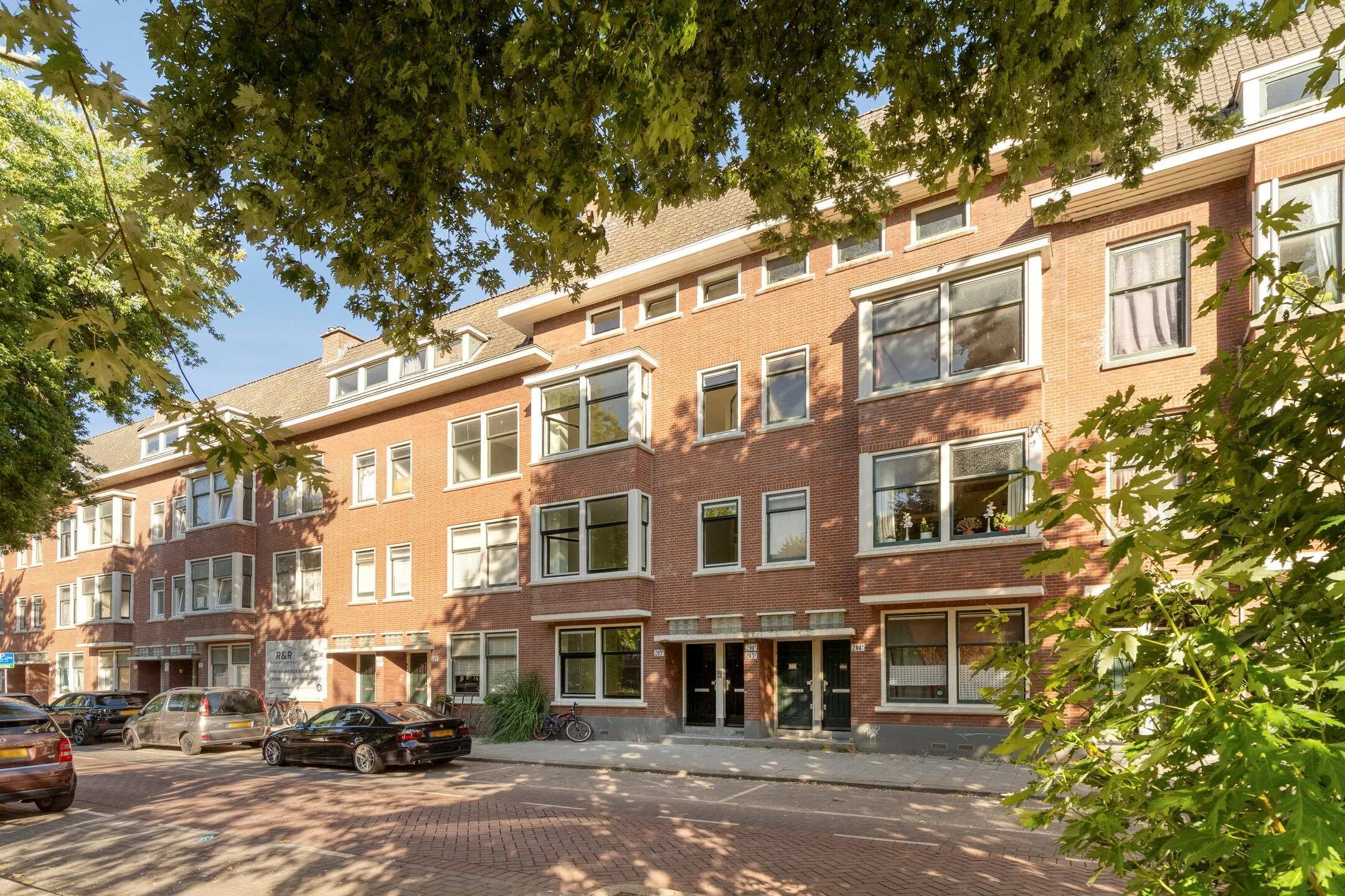 Tussenverdieping Lange Hilleweg 203 A01 in Rotterdam