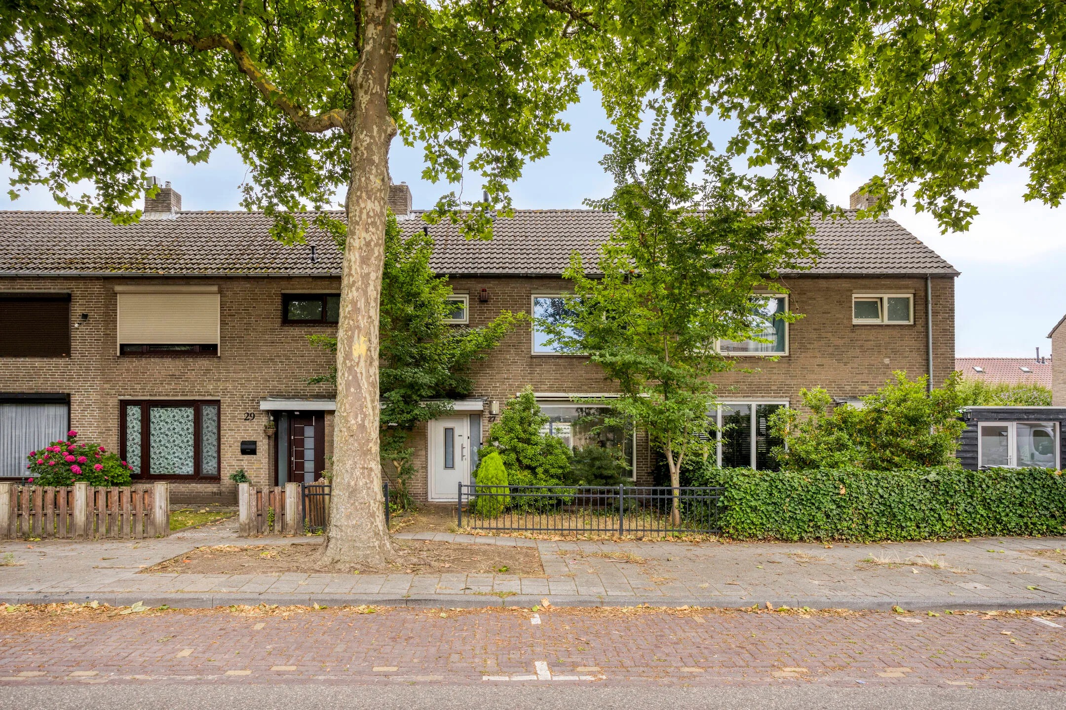 Tussenwoning Paulus Potterlaan 27 in Helmond