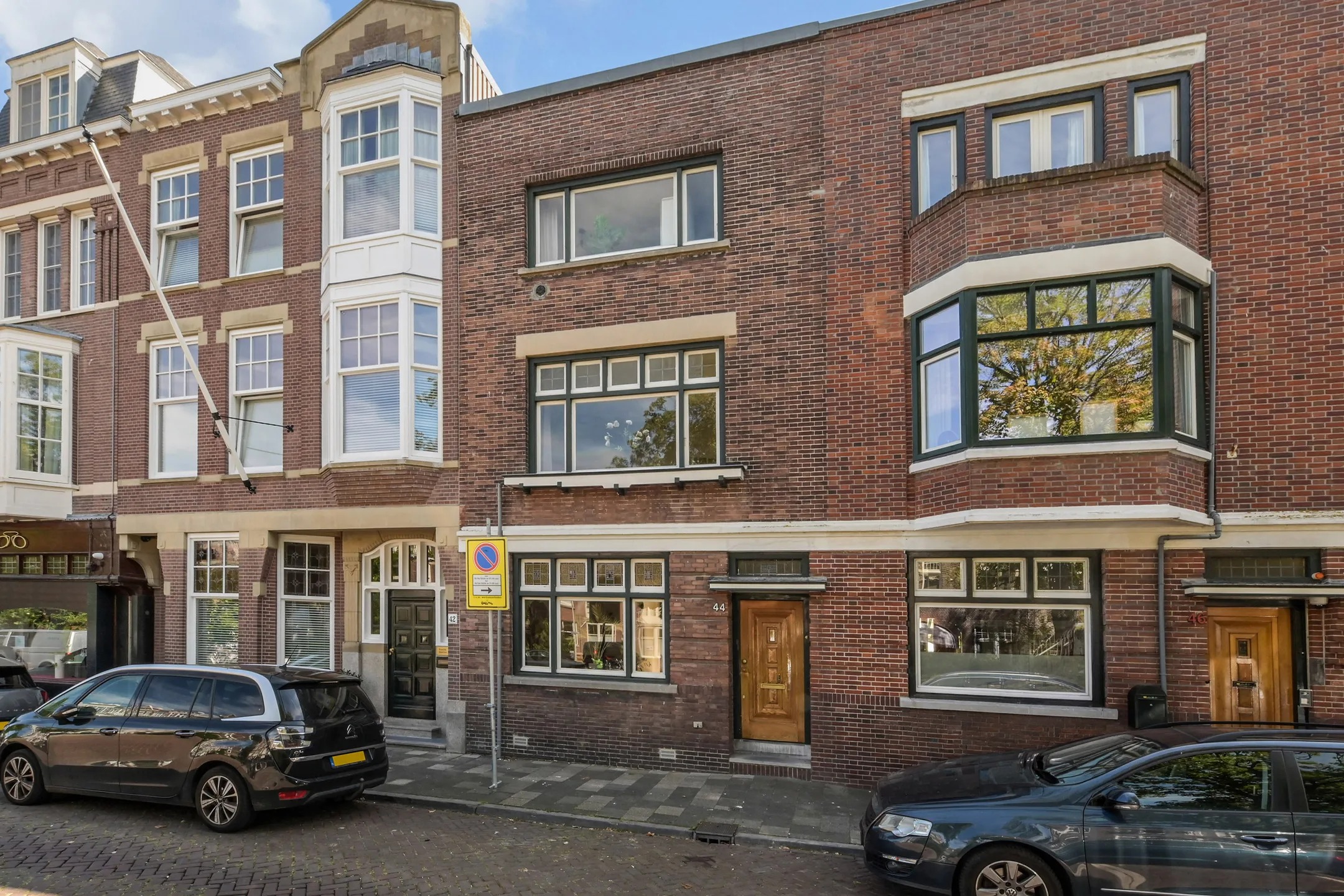 Tussenwoning Thomsonlaan 44 in Den Haag