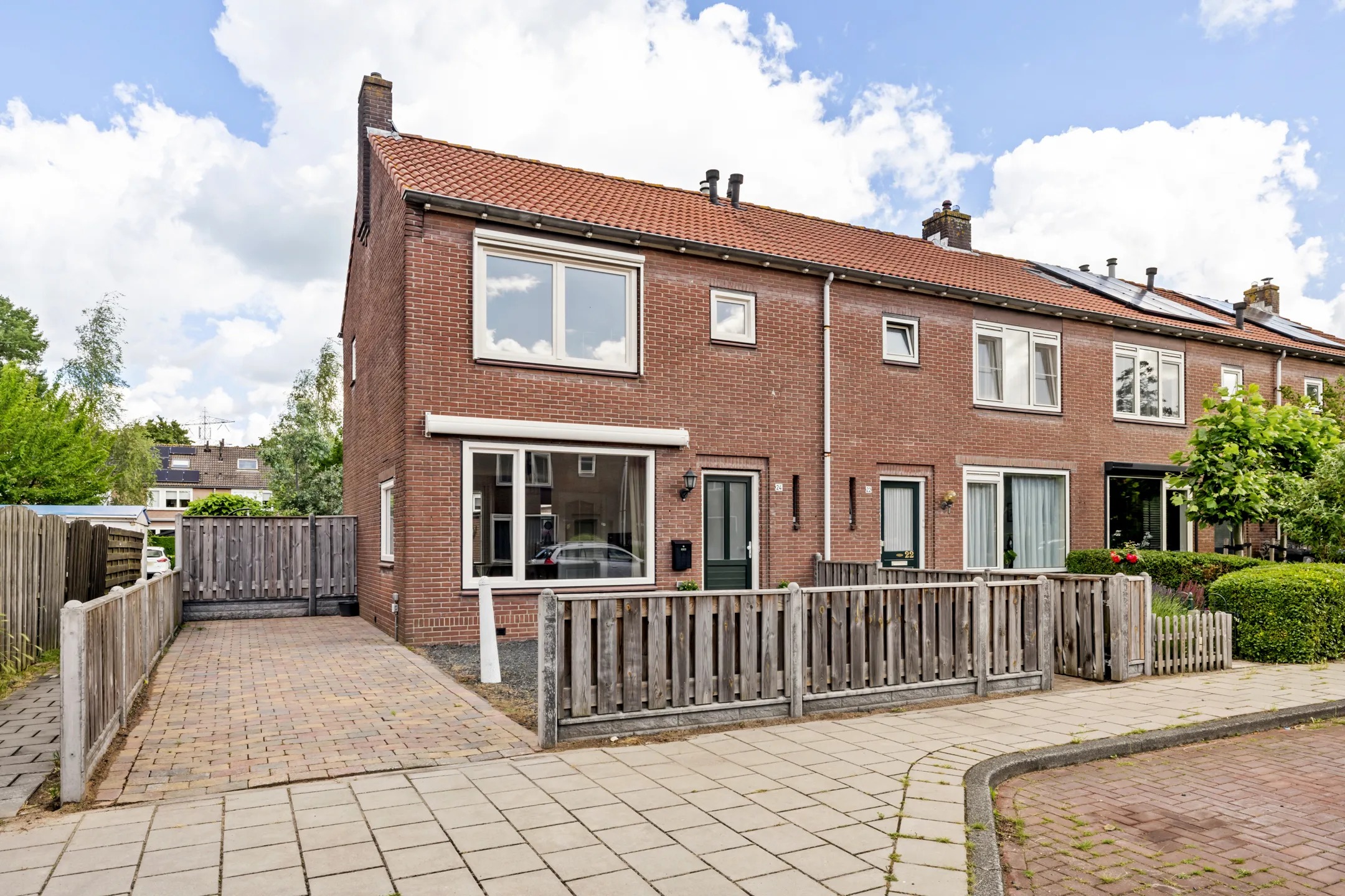 Hoekwoning Winterstraat 24 in Amsterdam