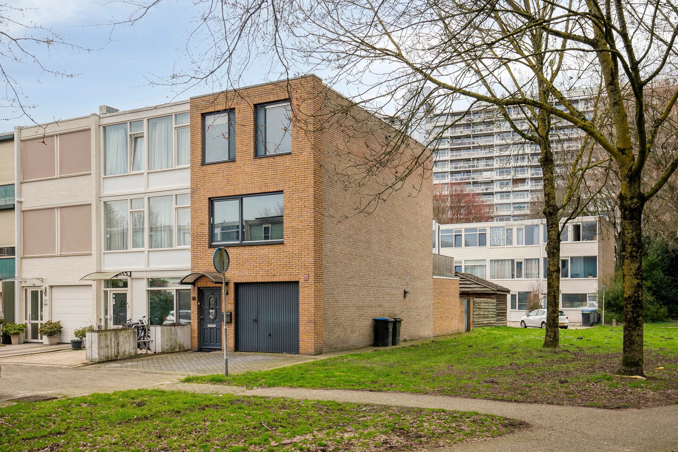 Eindwoning (drive-in woning) Kreutzerstraat 40 in Tilburg